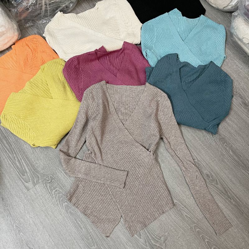 Áo len cổ vạt | BigBuy360 - bigbuy360.vn