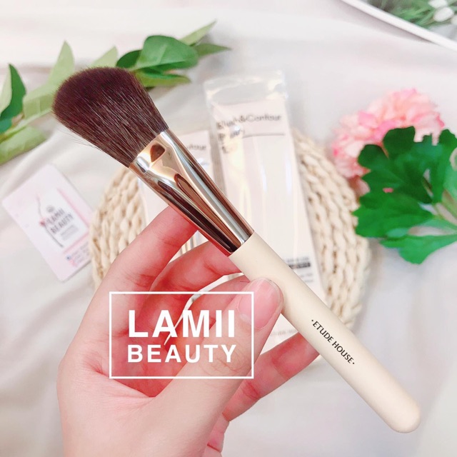 Cọ đánh má hồng và tạo khối ETUDE HOUSE MY BEAUTY BRUSH 150 BLUSH &amp; CONTOUR