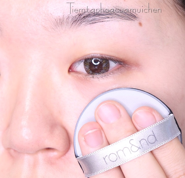 Phấn Nước Mỏng Nhẹ "Như Không Khí", Che Phủ Hoàn Hảo Romand Zero Cushion | BigBuy360 - bigbuy360.vn