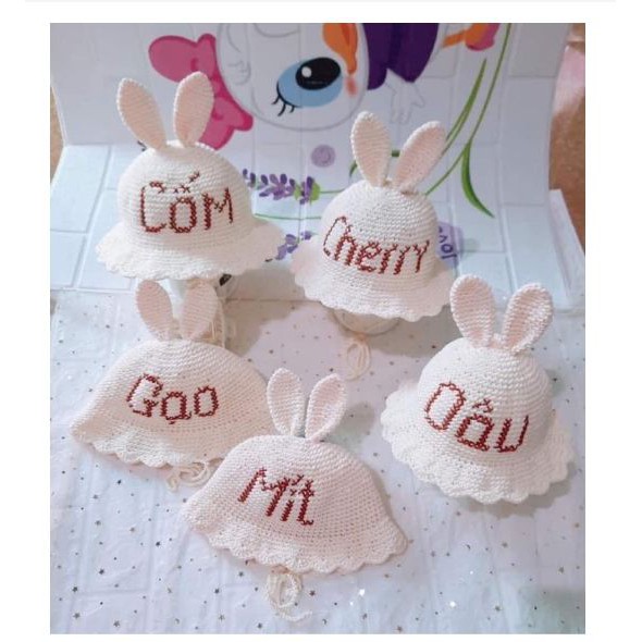 Nón len thêu tên bé