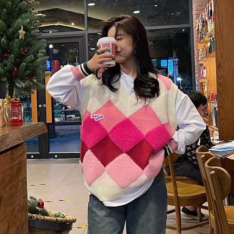 Áo Gile Len Lông Mềm Cổ V Thiết Kế Kẻ Ô Màu Sắc Bắt Mắt Phong Cách Hàn Quốc  ❤️