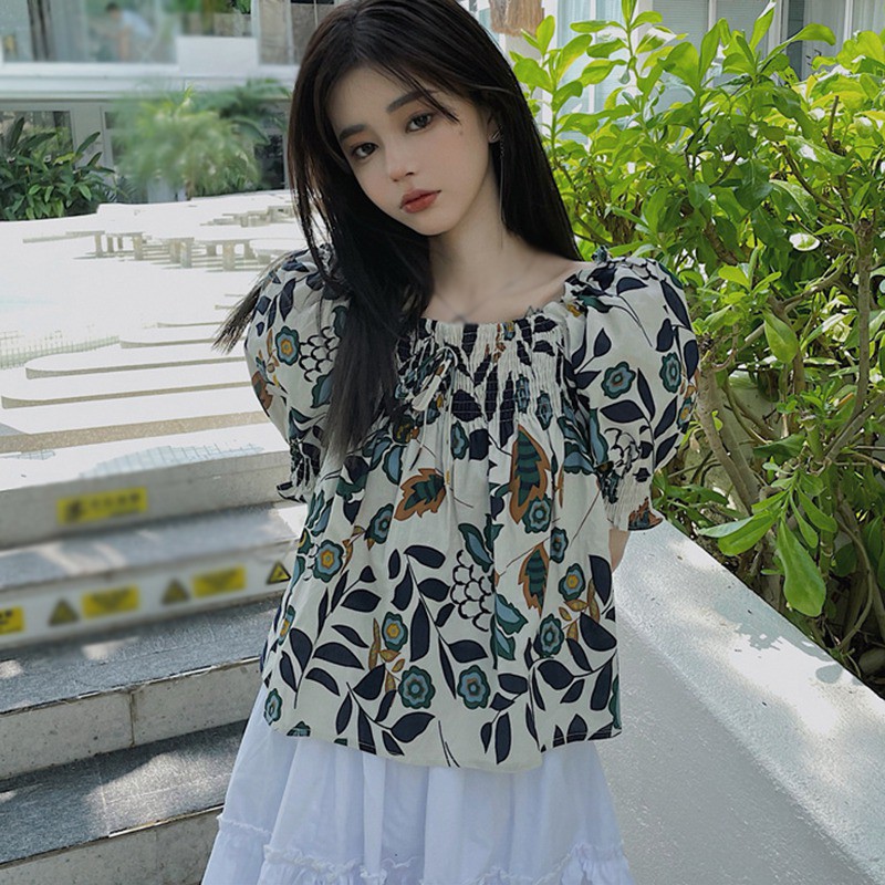 Áo Kiểu Ngắn Tay Cổ Vuông Phối Họa Tiết Hoa Xinh Xắn Thời Trang Dành Cho Nữ