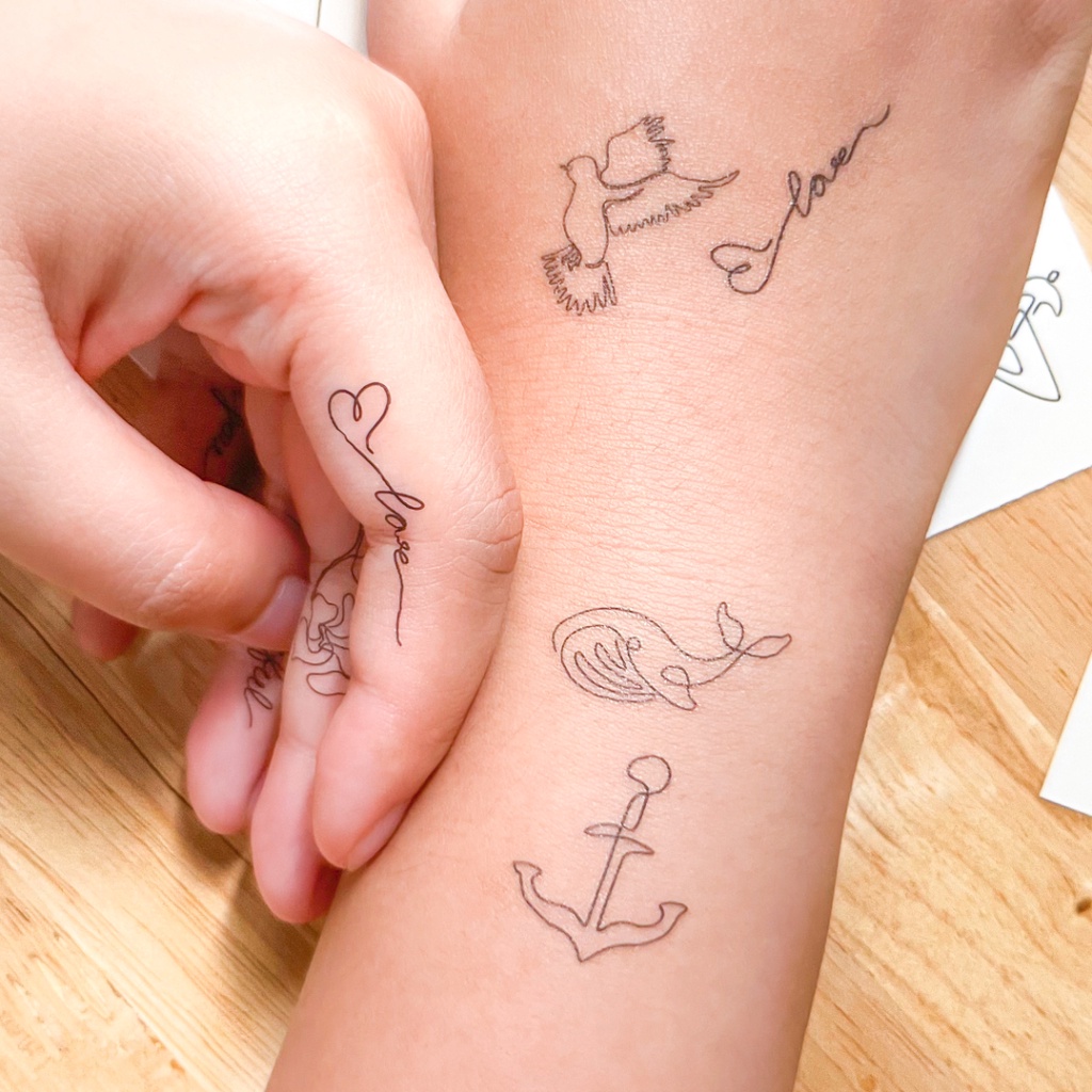 Set 20 Hình Xăm Dán Tạm Thời Chống Nước Dính Dính