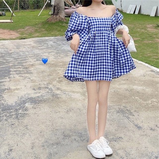 Váy kẻ xanh tay bồng