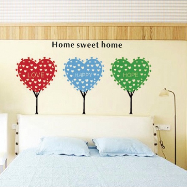 Decal giấy dán tường - mẫu Cây trái tim nhiều màu đáng yêu