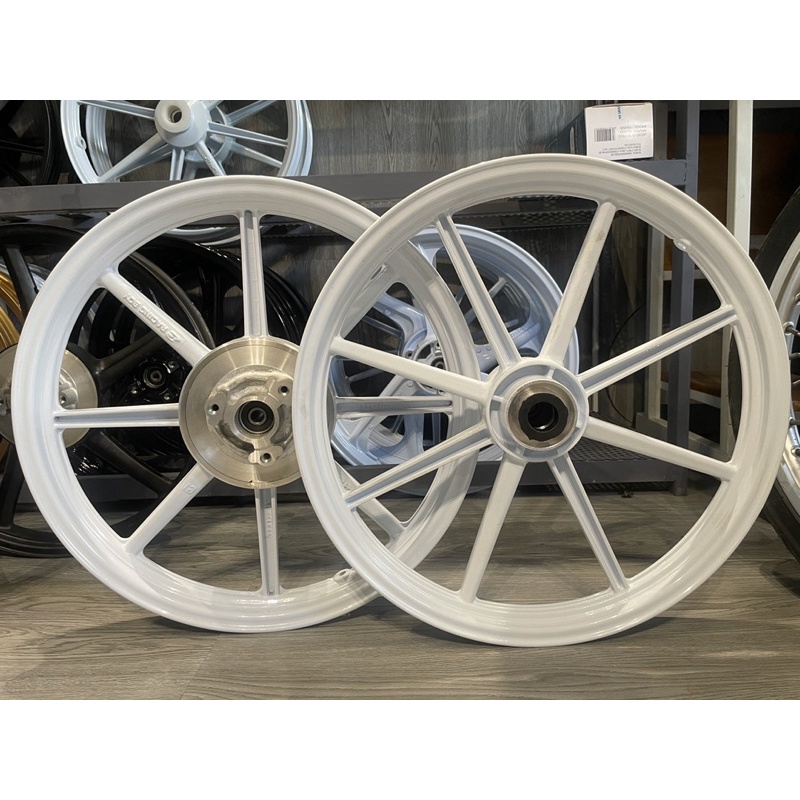 Mâm 8 cây rcb chế cho satria