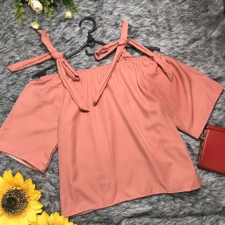 Áo kiểu hai dây  cột nơ