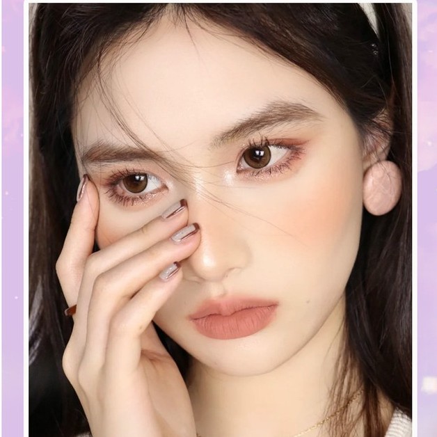 Bảng phấn mắt kiêm phấn má 2 màu make up Xixi Cheek Is Red Grooming Sena Beauty | BigBuy360 - bigbuy360.vn
