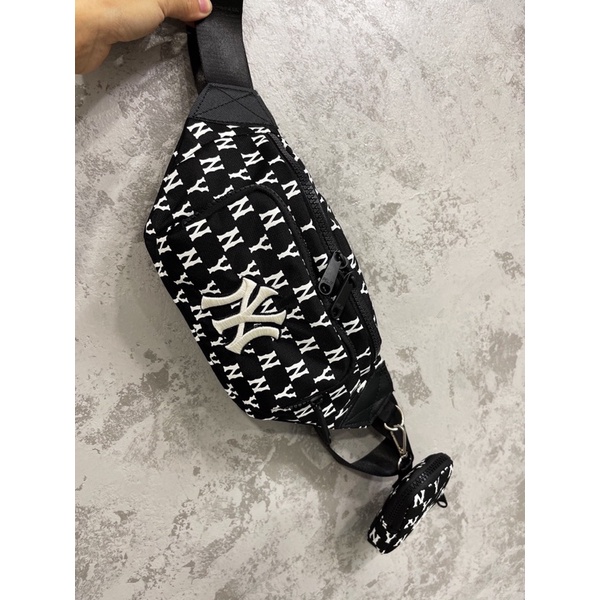 Túi Bao tử MLB NY MONOGRAM WAIST BAG BLACK