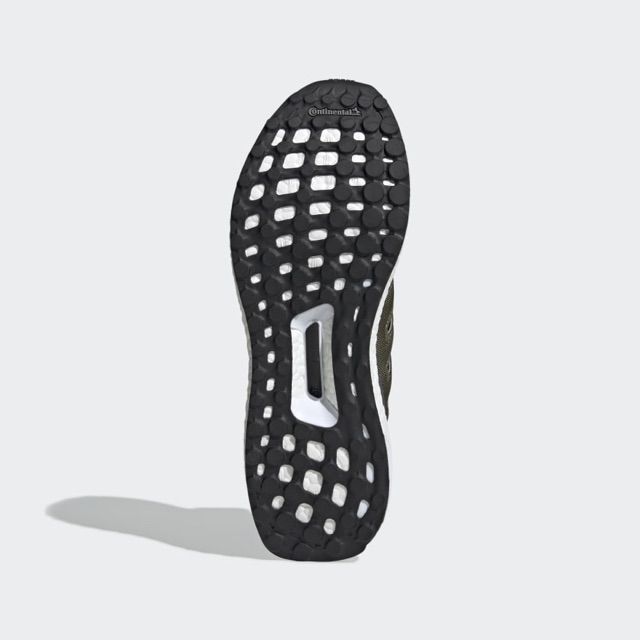 Giày ultraboost DB2833
