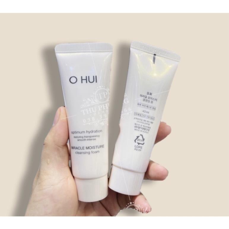 Sữa Rửa Mặt Dưỡng Ẩm Ohui Miracle Moisture Cleansing Foam 200ml Giúp Da Sáng Hồng Căng Mịn Tự Nhiên