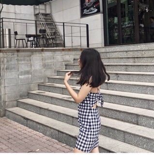 Đầm caro 2 dây