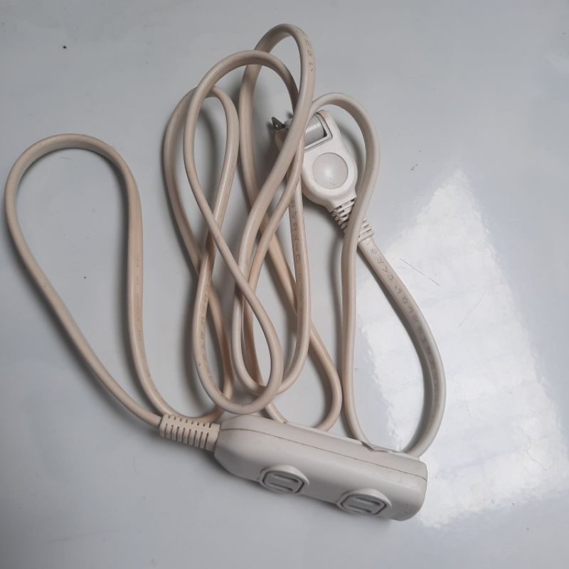 Ổ điện nhật hàng bải