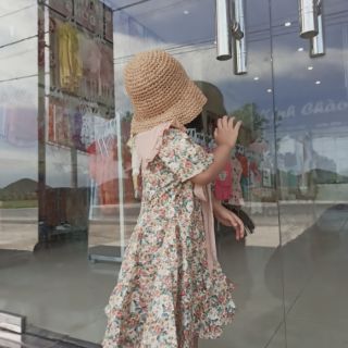 Váy hoa nhí thô lụa cho bé