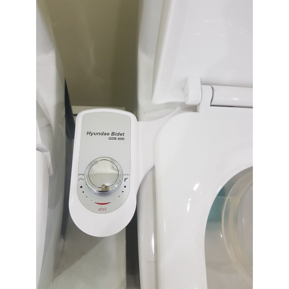 Vòi rửa vệ sinh gắn bồn cầu 2 vòi xịt Hyundae GDB-600