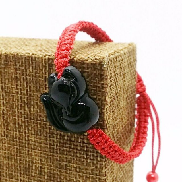 Hồ li tết chỉ đủ màu