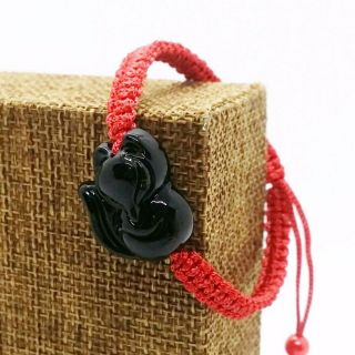 Hồ li tết chỉ đủ màu