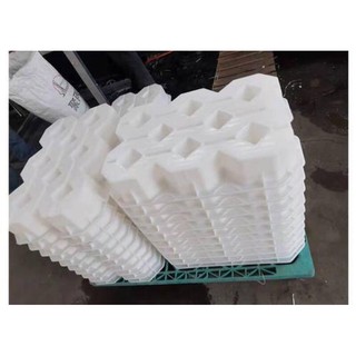 Phân phối Khuôn gạch Chồng cỏ Lát sân vườn uy tín