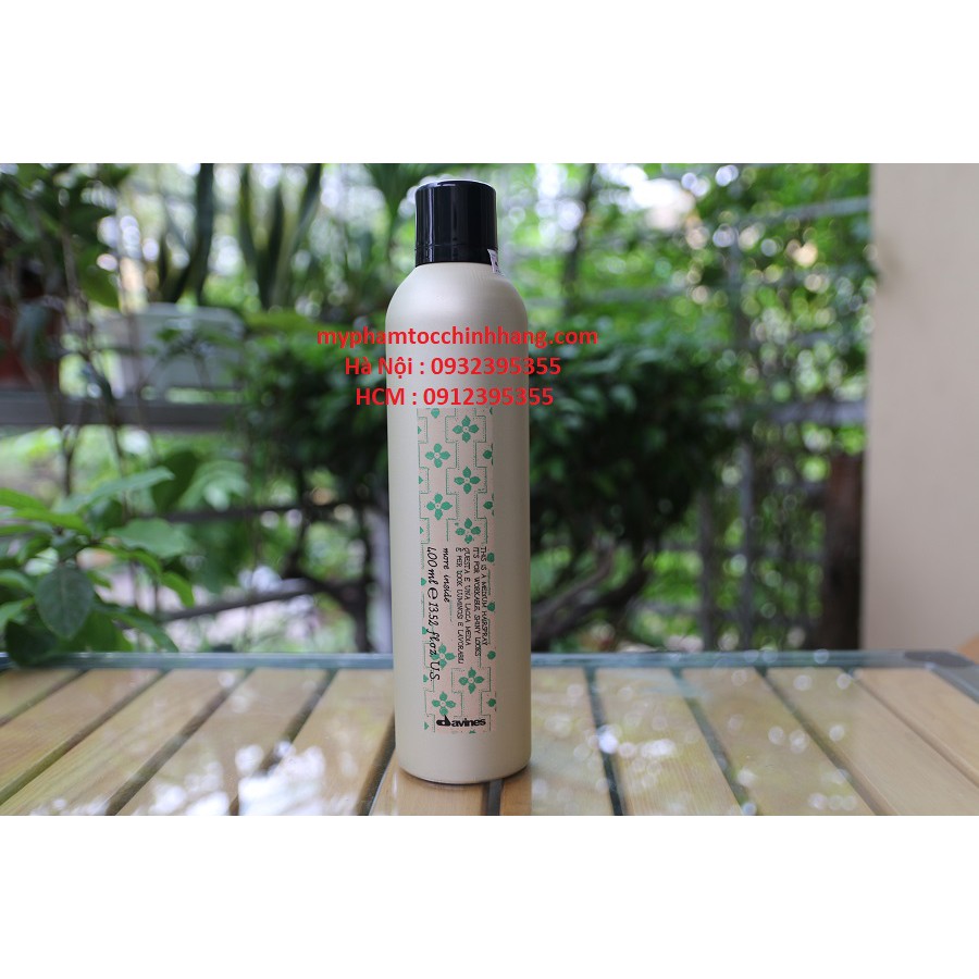 GÔM XỊT GIỮ NẾP TRUNG BÌNH DAVINES MEDIUM HAIRSPRAY 400ML