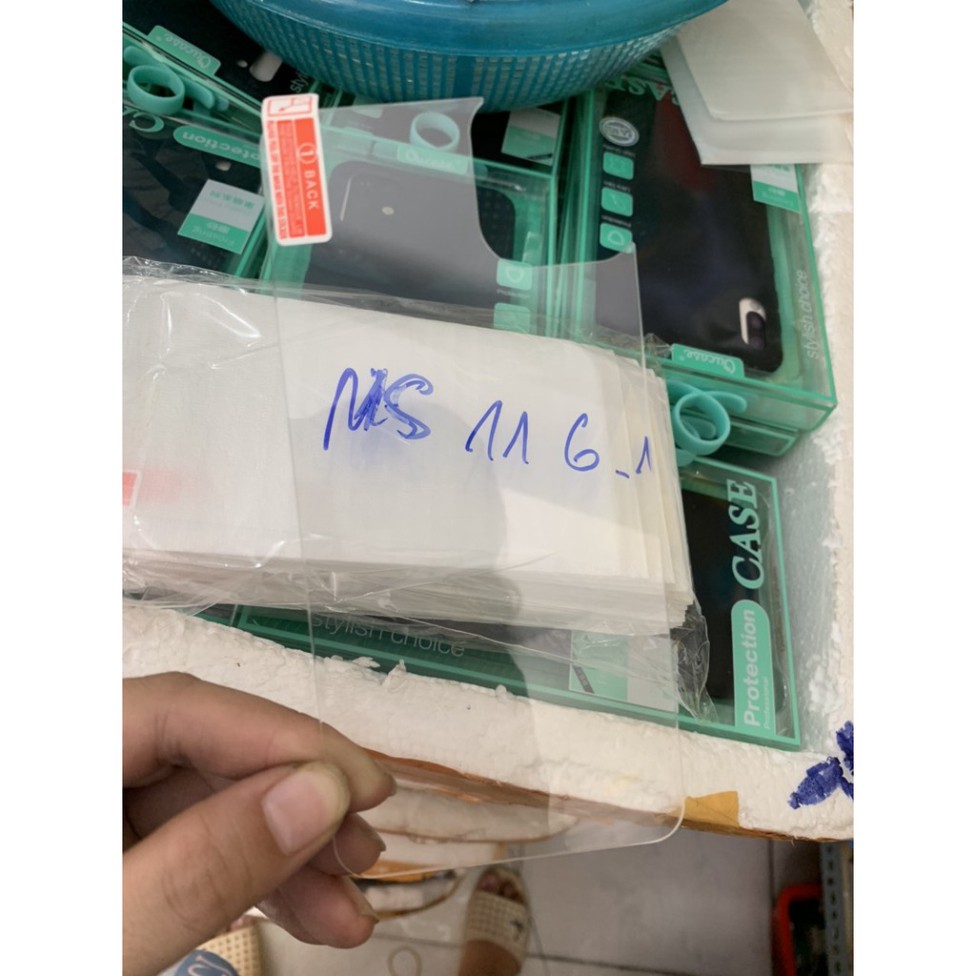 Kính cường lực 2.5D mặt sau cho iphone 12 6.1 inch
