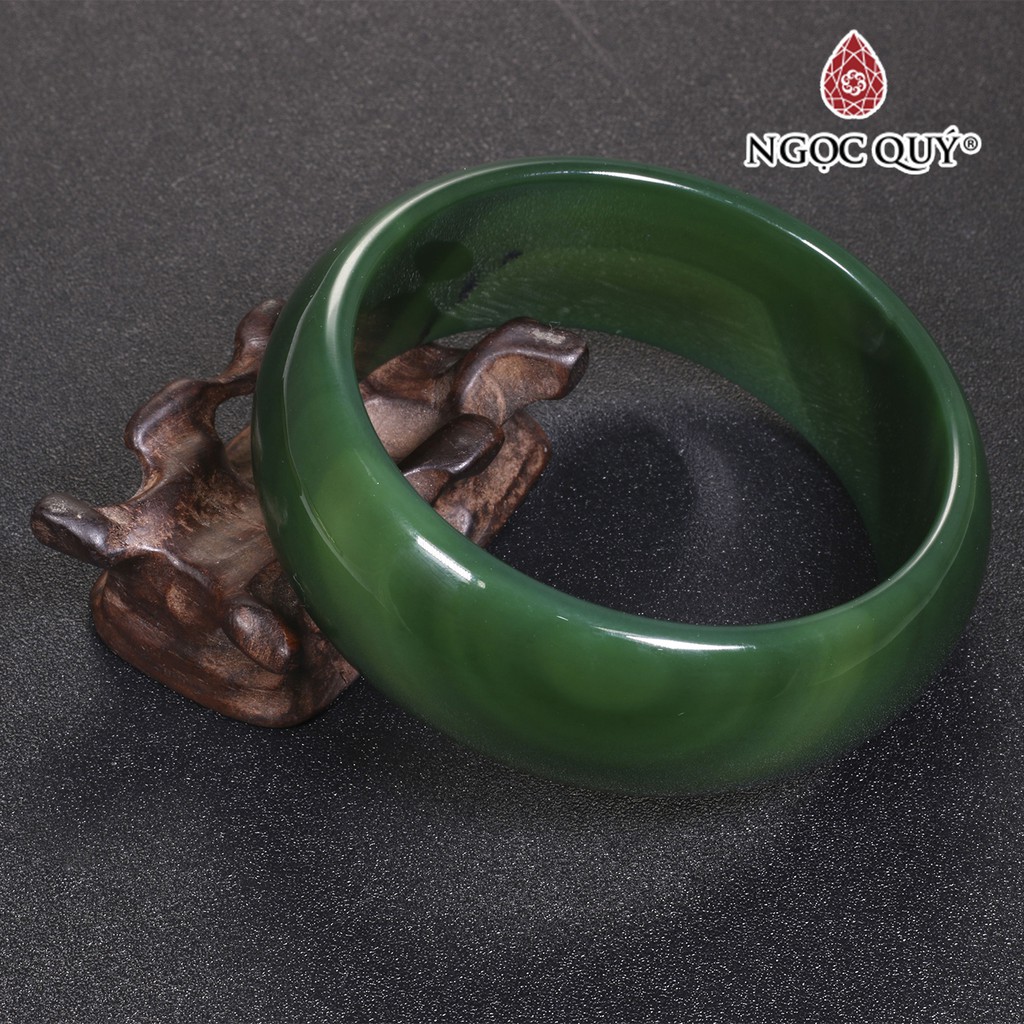 Vòng tay mã não xanh bản hẹ dày ni 58 - Ngọc Quý