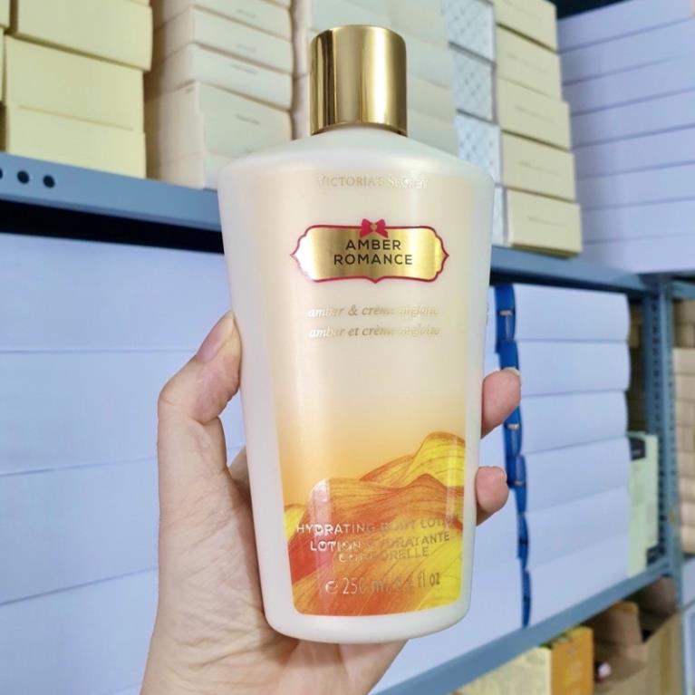 Dưỡng thể Victoria Secret Amber Romance 250ml - Hàng chuẩn chính hãng