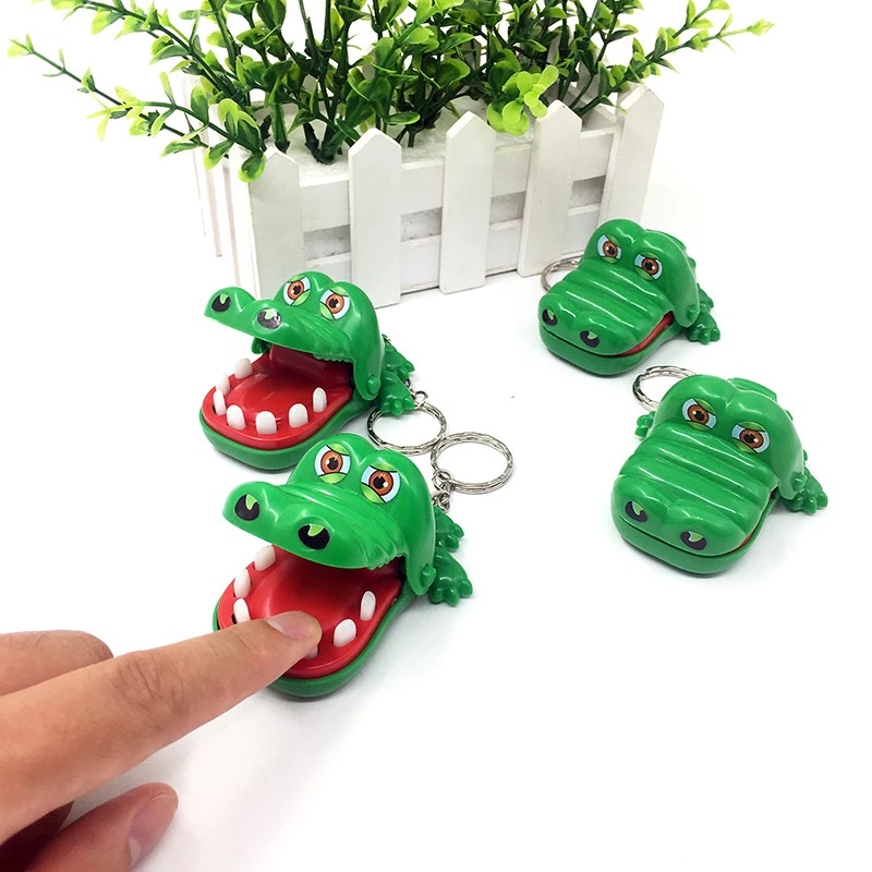 Bộ Đồ Chơi Hàm Răng Cá Sấu Cắn Ngón Tay Vui Nhộn Dành Cho Trẻ Em