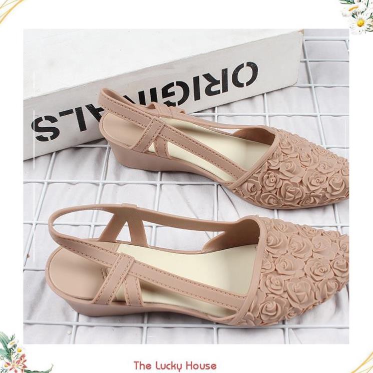 Giầy Vintage hoa hồng hở gót chịu nước siêu dễ thương GN24