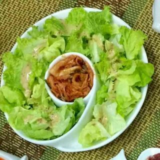 Đĩa xoắn hoa hồng,đĩa tim sứ bát tràng cao cấp