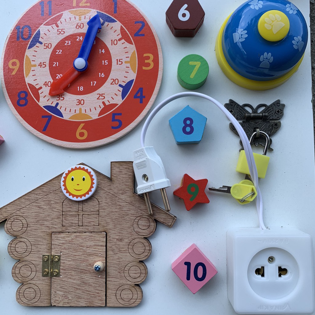 Bảng Bận Rộn Busy Board Benrikids BR02 Giúp Bé Rèn Luyện Kỹ Năng Tự Lập Sớm