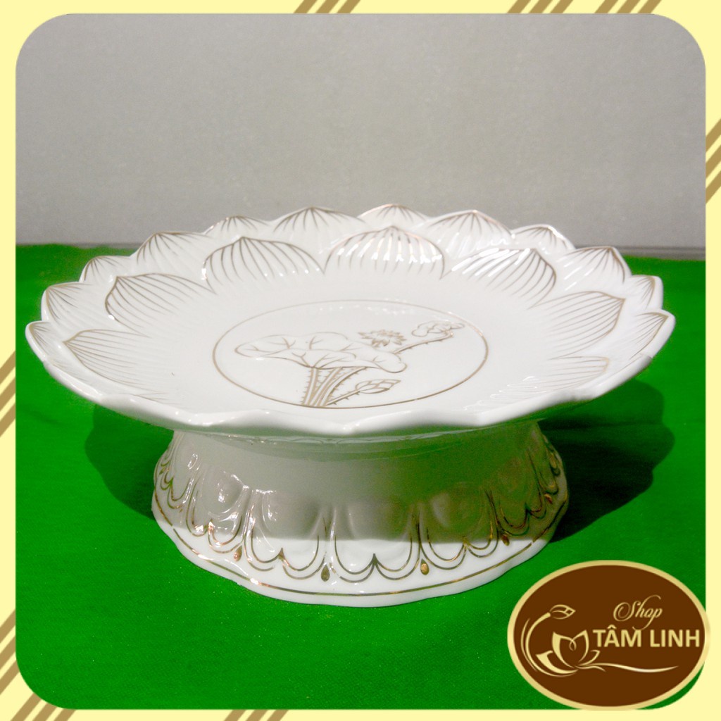 Dĩa trái cây thờ cúng- hoa sen trắng