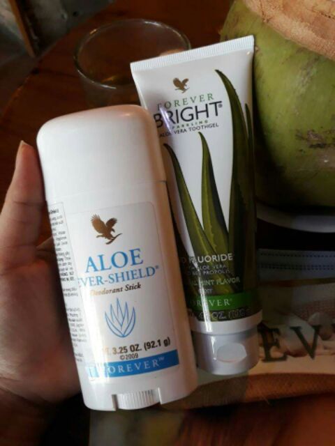 Lăn khử mùi nhập khẩu Mỹ - Aloe Ever Shiel Deodorant