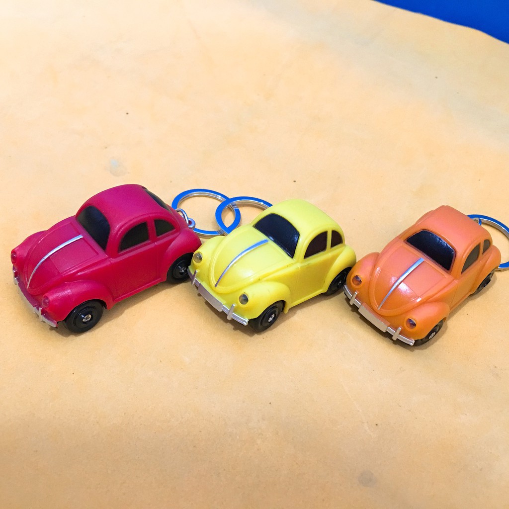 Móc khóa phát sáng  hình xe ô tô mã YJQ42 BJL-1164