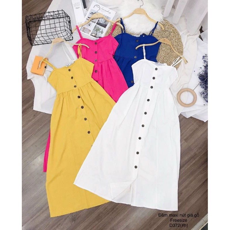 [ ẢNH THẬT TRẢI SÀN] ĐẦM HAI DÂY DÁNG DÀI MAXXI TRẮNG KẾT | BigBuy360 - bigbuy360.vn