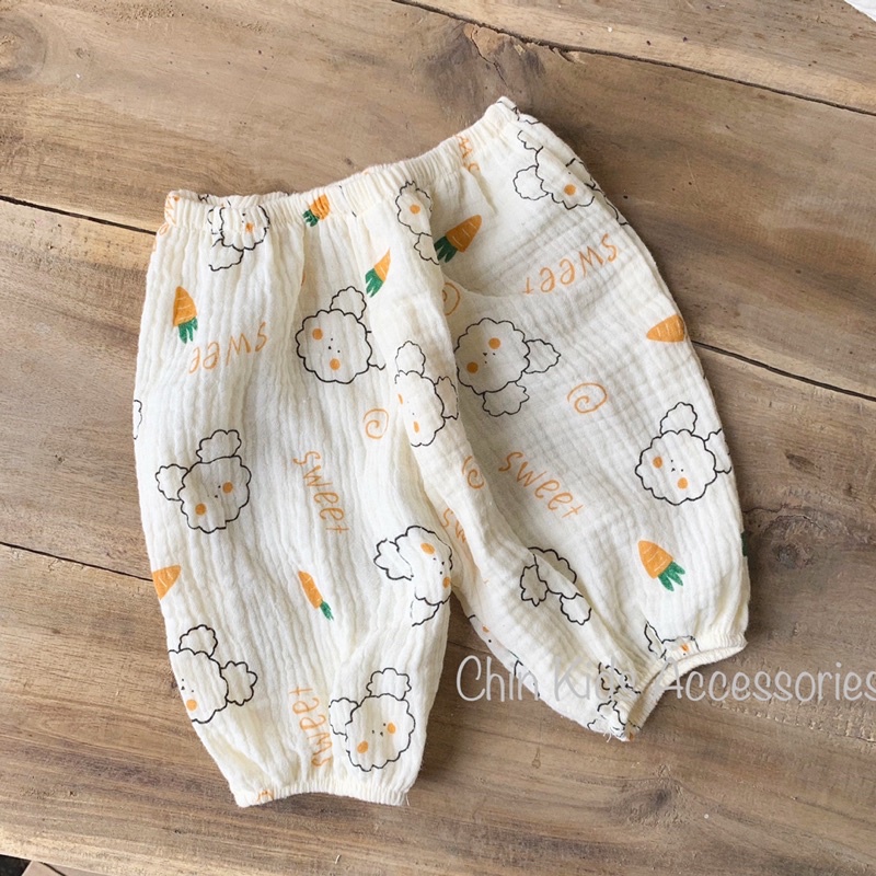 Quần bom vải xô muslin hai lớp mềm mại cho bé
