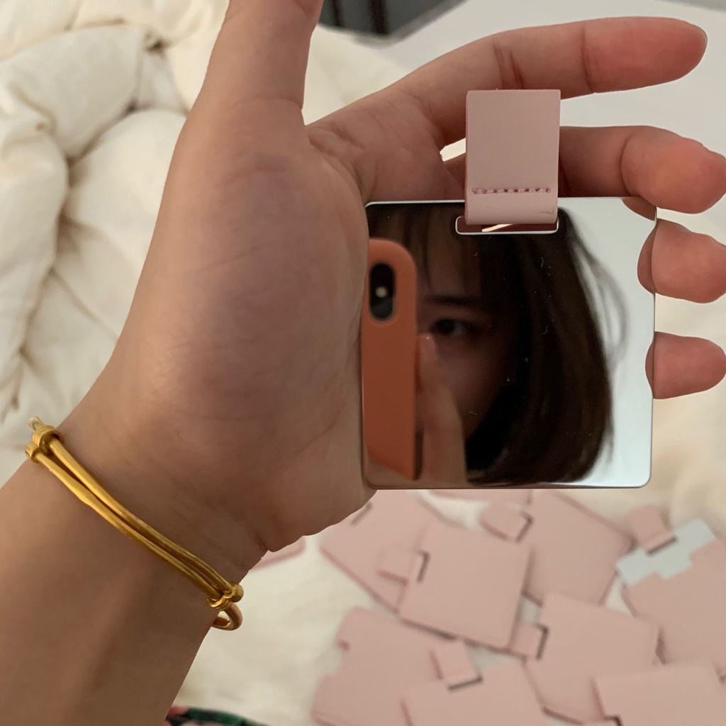 Gương Trang Điểm Cầm Tay Mini Bằng Thép Không Gỉ Dễ Thương