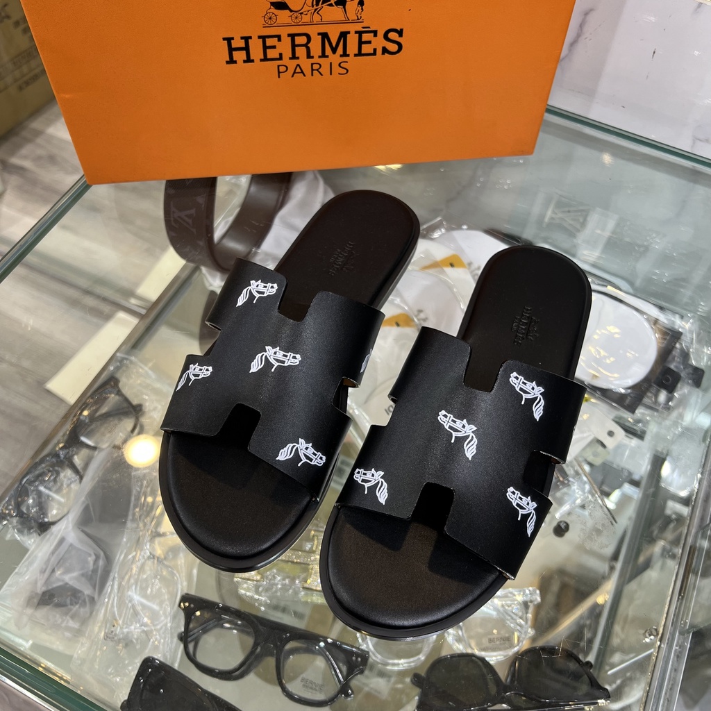 Dép lê quai ngang Hermes đế gỗ họa tiết đầu ngựa da bò LA on web fullbox