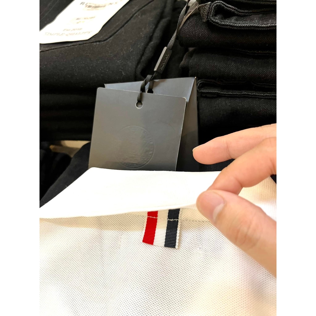 Áo Cộc Nam Nữ Thom Browne Shop Man Shines