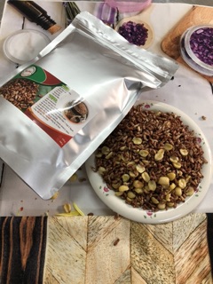 Cốm gạo lứt hạt điều(500g)