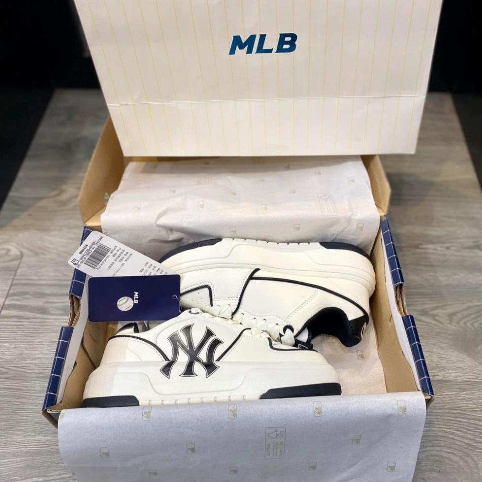 Giày MLB Chunky Liner NY New York Yankees Màu Xanh, Đen Cổ Thấp Cực Kỳ chất cho nam nữ dễ phối đồ