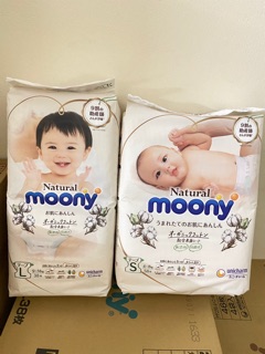 Combo 2 Tã dán Moony Natural L38 (Cho bé 9 - 14kg)