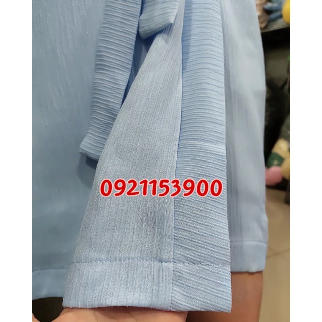 Áo choàng spa màu xanh nhạt