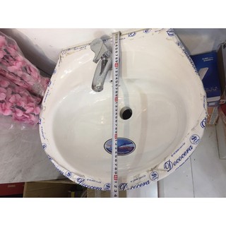 Chậu rửa mặt lavabo treo tường