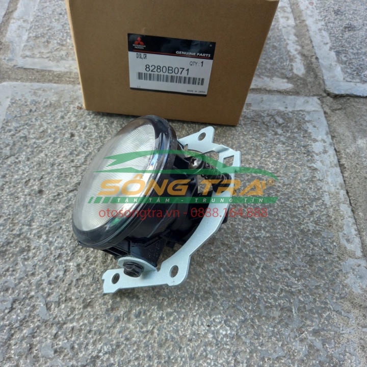 ĐÈN GẦM MITSUBISHI ATTRAGE