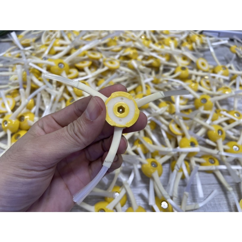 Chổi cạnh iRobot Roomba 980, 960, 860, 690,695 hàng chính hãng