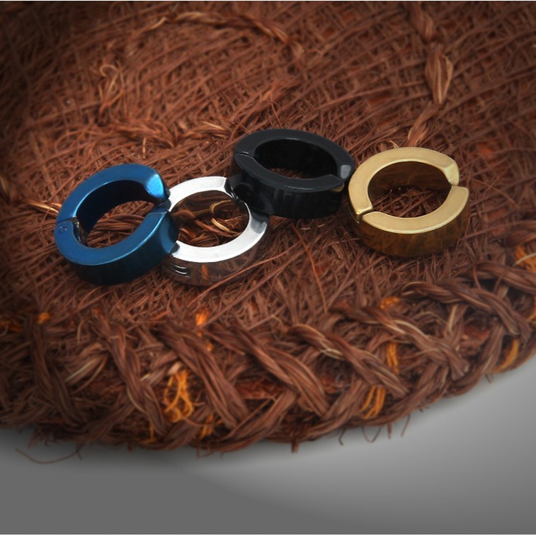 Khuyên tai màu trơn đơn giản thời trang Hàn Quốc hip hop không bấm lỗ dễ phối đồ dành cho nam và nữ