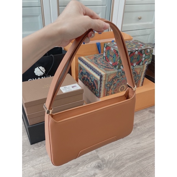 Túi kẹp nách Burberry bag HÀNG ĐÃ VỀ  Kích thước : 28 cm 4 màu fullbox