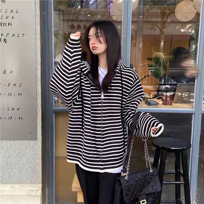 ✨💕Áo khoác from rộng vải dày dặn có nón chống nắng