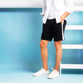 Quần Short Kaki phối sọc Trắng / Vàng