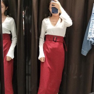 #zara CHÂN VÁY KẺ ĐỎ